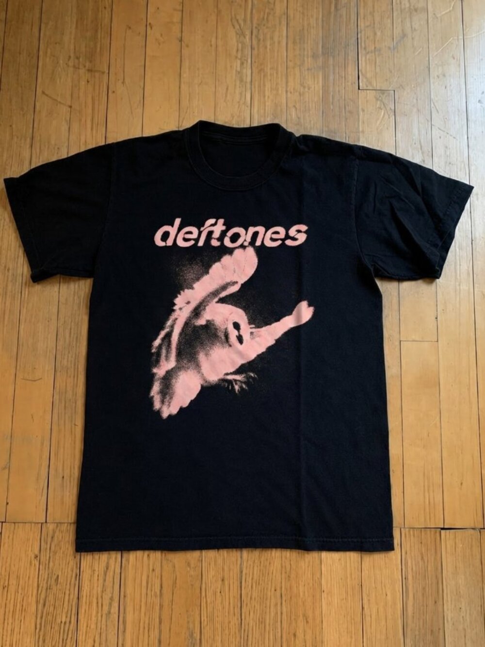 Vintage 90s Graphic T-Shirt, Vintage Band Graphic Tee, 90s Grunge Music Shirt, G